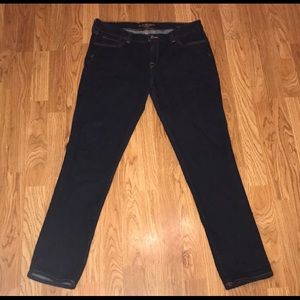Lucky brand skinny jeans